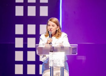 Iracema Vale reafirma compromisso com o fortalecimento dos pequenos negócios durante abertura do ‘Transformar Juntos’