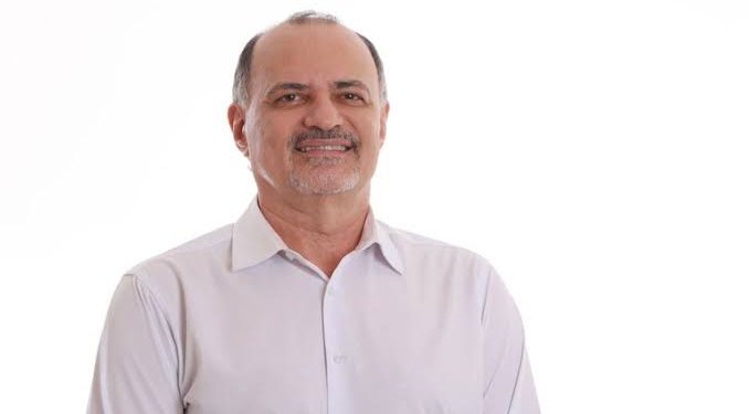 “Logo, logo”: o reitor da UFMA ensaia novo espetáculo de intervenção, agora na Fundação José Montelo