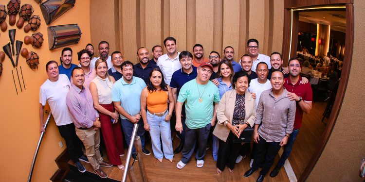 Almoço reúne 25 vereadores de São Luís em apoio à pré-candidatura de Orleans Brandão