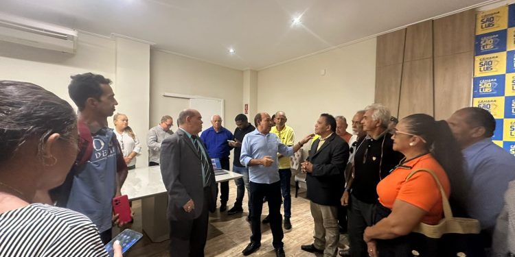 MOBILIZAÇÃO HISTÓRICA: Vereador Astro de Ogum conduz reunião decisiva sobre o MACAIB na Grande Ilha