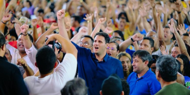 Nova pesquisa aponta crescimento e liderança de Orleans Brandão