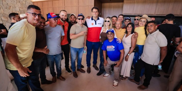 Orleans Brandão reúne prefeitos e consolida apoios à candidatura em Colinas