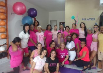 Feriado de bem-estar: Estúdio Coluna Livre reúne mulheres de diferentes gerações